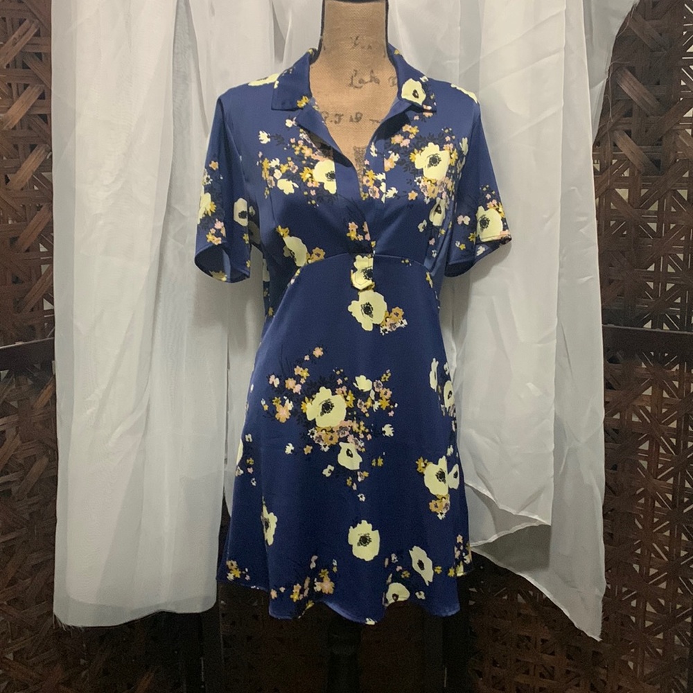Urban Outfitters Navy and Floral Shirt Dress, size L